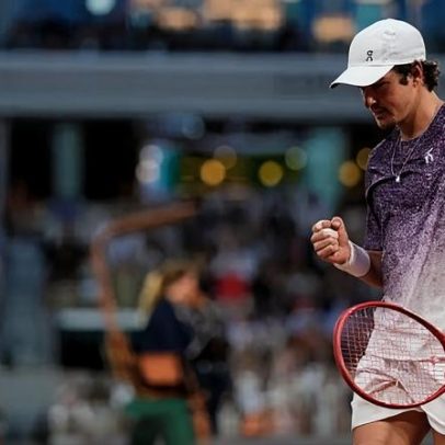 Fonseca lamenta adeus a Roland Garros, celebra semana positivíssima