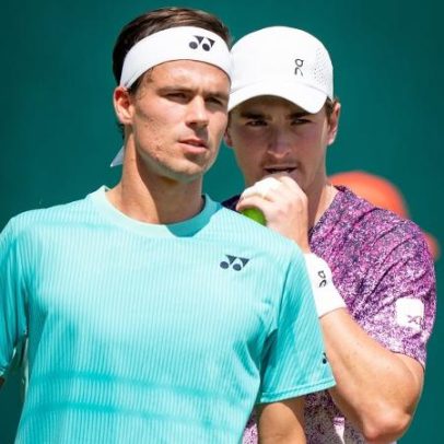 Semifinal de duplas de Fonseca é adiada para sábado no Halle 500