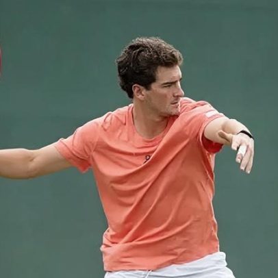 João Fonseca vence estreia no quali de duplas em Halle