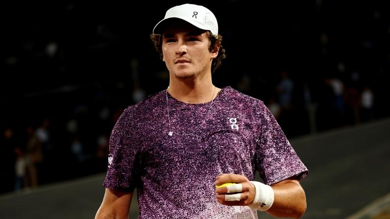 João Fonseca nas quartas de final de Roland Garros em 2026