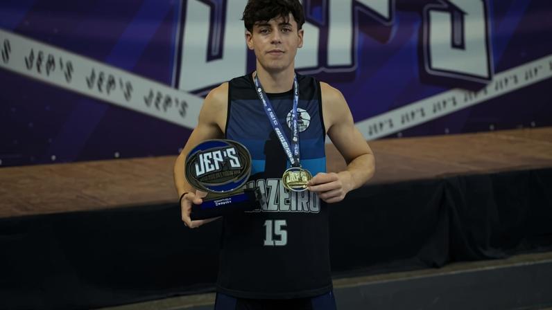 João Paulo Sampaio de Alencar, 18 anos
