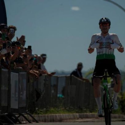 João Pedro Rossi vence o Brasileiro de Ciclismo Estrada em Brasília