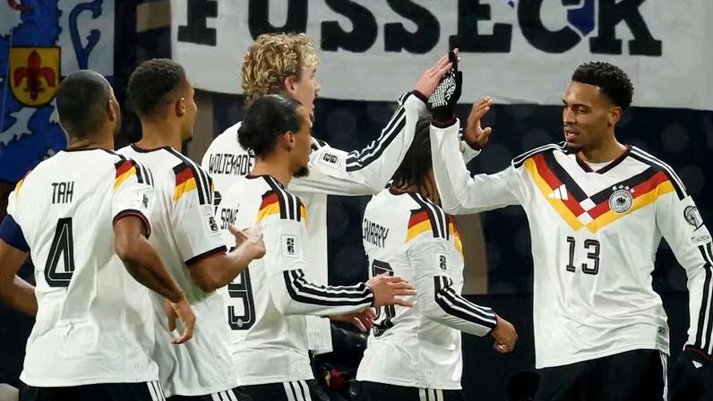 Seleção da Alemanha estreia hoje na Copa do Mundo. — Foto: ODD ANDERSEN/AFP