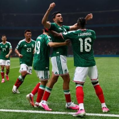 México vence fácil, mas ainda não mostra clima de Copa