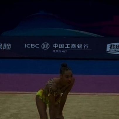 Brasileira passa mal durante apresentação na Copa do Mundo de Ginástica Rítmica