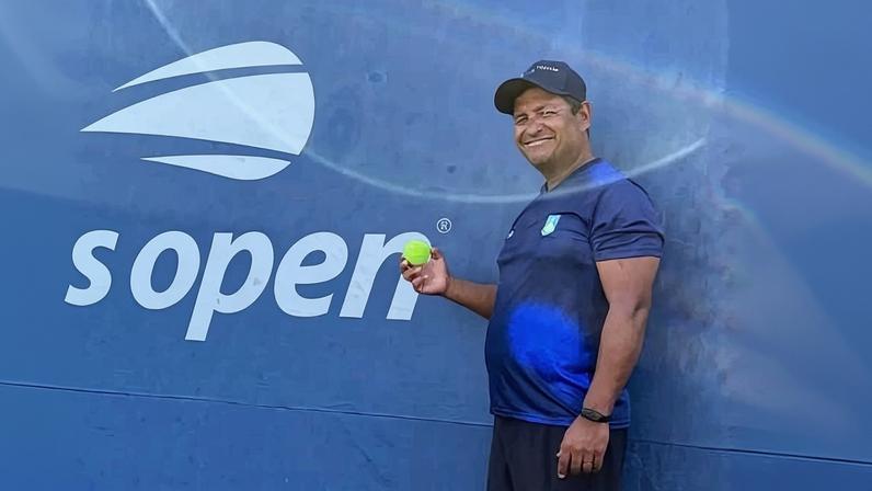 Júlio César Rocha, técnico de tênis em cadeira de rodas