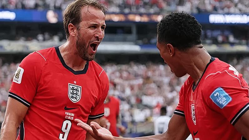 Harry Kane, artilheiro da Inglaterra, comemora seu gol contra o Panamá