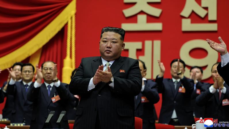 O ditador da Coreia do Norte, Kim Jong-un, durante Congresso do Partido dos Trabalhadores. (Foto: KCNA/EFE/EPA)