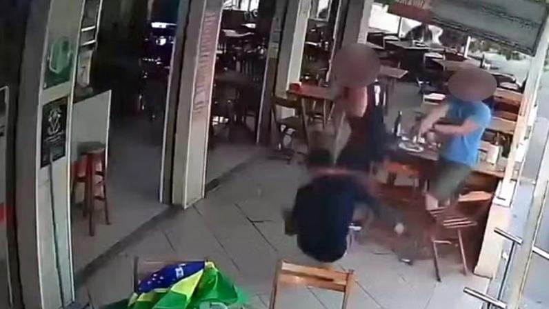 imagem colorida ladrão baleado tentativa de assalto policiais rj