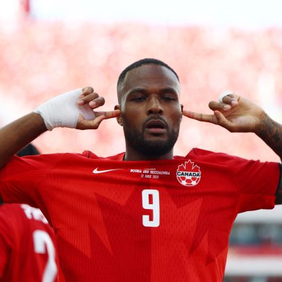 Autor do gol do Canadá na Copa do Mundo já marcou contra time brasileiro