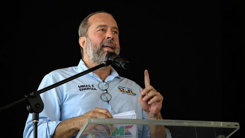 Governo confirma leilões de armazenamento de energia por baterias em dezembro