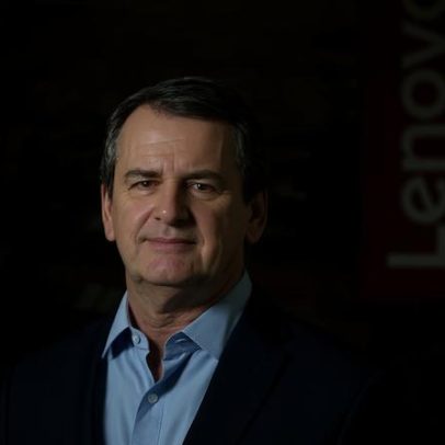 Lenovo aposta em IA brasileira para reduzir custos de empresas com tecnologia