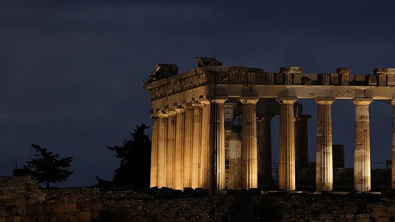 Vista do Panteão em Acrópolis, em Atenas, Grécia