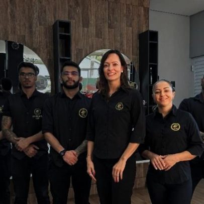 Empresária vence barreiras em barbearia que fatura R$ 850 mil