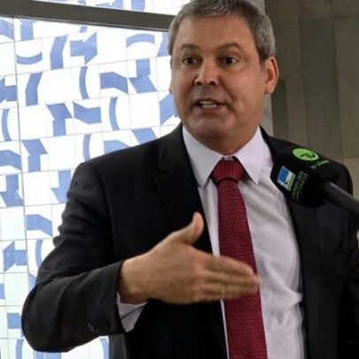 Lindbergh pede a Moraes a revogação da prisão domiciliar de Bolsonaro