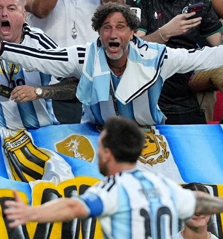 Lionel Messi, da Argentina, comemora gol contra a Argélia na Copa do Mundo