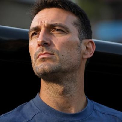 Técnico da Argentina elogia Messi como o melhor que já viu