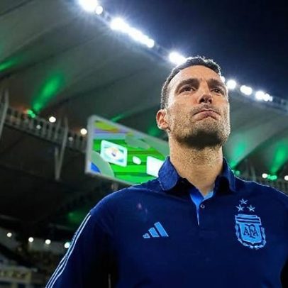Argentina chega à Copa de forma discreta para defender o título