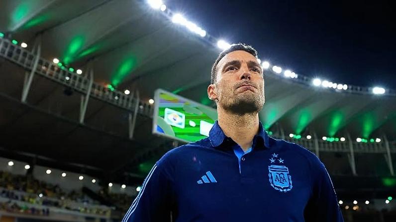 Lionel Scaloni, técnico da Argentina, durante partida contra o Brasil no Maracanã