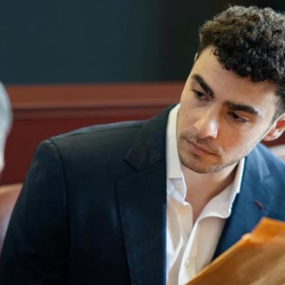 Mangione defende distúrbio emocional extremo no tiroteio envolvendo CEO da UHC