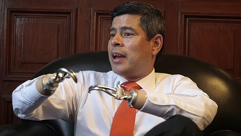 Luis Galarreta, companheiro de chapa de Keiko Fujimori nas eleições no Peru.