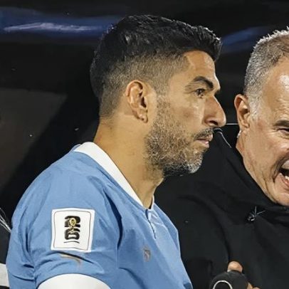 Bielsa explica ausência de Suárez na convocação uruguaia para a Copa
