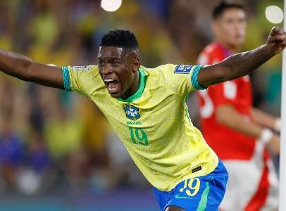 Luiz Henrique pode passar Rayan e tornar-se substituto de Raphinha