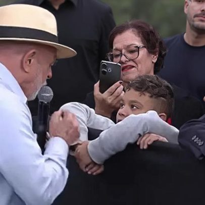 Lula elogia Marta como melhor do mundo e critica Neymar na Copa
