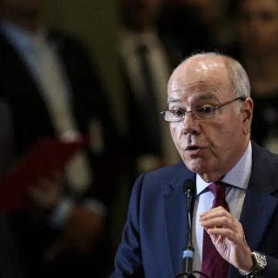 Auxiliar de Trump diz a Mauro Vieira que EUA buscam saída negociada para tarifaço