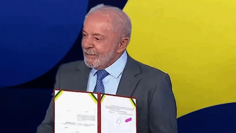 Lula afirmou que a nova legislação representa um reconhecimento aos trabalhadores da área de vigilância privada