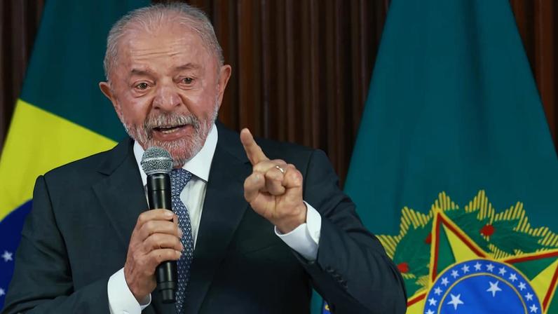 Ministros participam de reunião ministerial no Palácio do Planalto, convocada pelo presidente Luiz Inácio Lula da Silva, nesta quarta-feira(3).