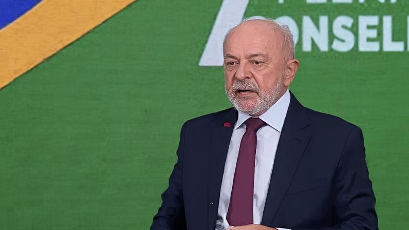 Lula aponta possível interferência externa em protestos no México