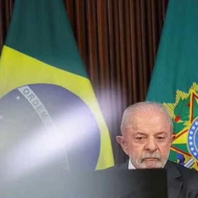 Lula se distancia de Bolsonaro e se aproxima de Dilma