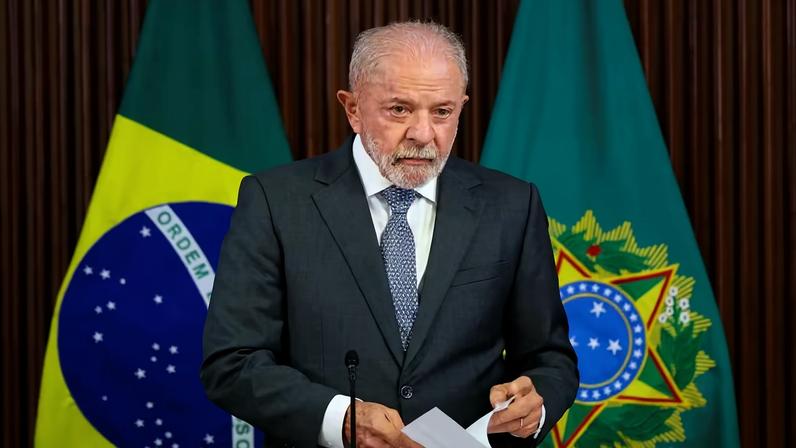 Presidente Luiz Inácio Lula da Silva durante reunião ministerial, no Palácio do Planalto