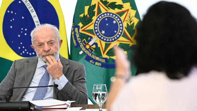 1 de 1 lula-sanciona-lei-que-cria-dia-nacional-em-memoria-das-vitimas-da-covid-19-6 - Foto: KEBEC NOGUEIRA/METRÓPOLES @kebecfotografo