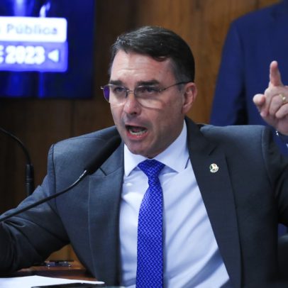 Flávio Bolsonaro diz que vai resolver o veto da UE à carne brasileira