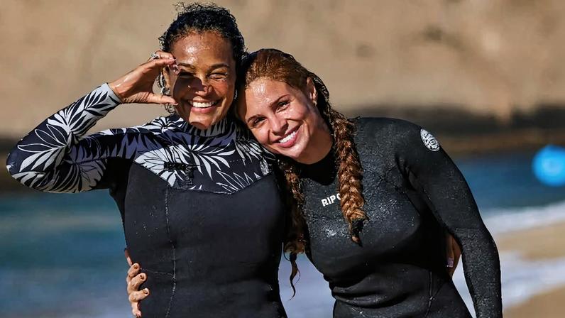 Após receber habeas corpus, Márcia Gama Nepomuceno, mãe de Oruam, reencontra a nora, Fernanda Valença: "Saudade"