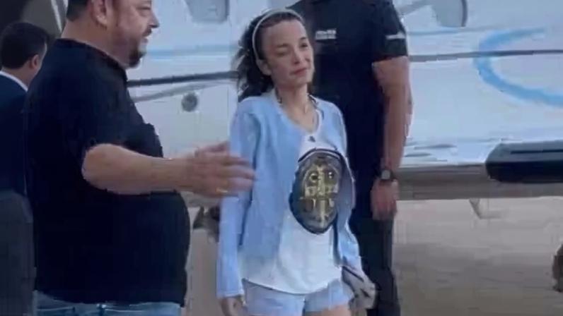 Maiara sofre ataques após ser filmada desembarcando para show — Foto: Reprodução/ Instagram