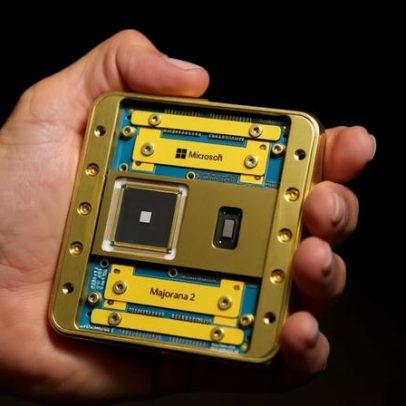 Microsoft revela chip quântico com IA, mas cientistas permanecem céticos