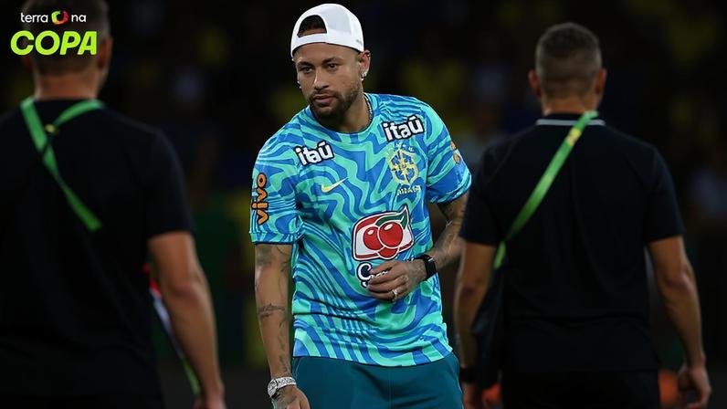 Jogadores da Seleção Brasileira como itens de maquiagem
