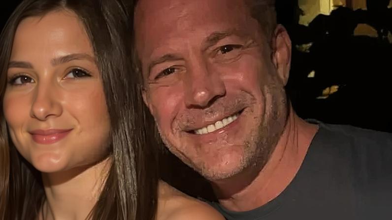 Malvino Salvador celebra 17 anos da filha