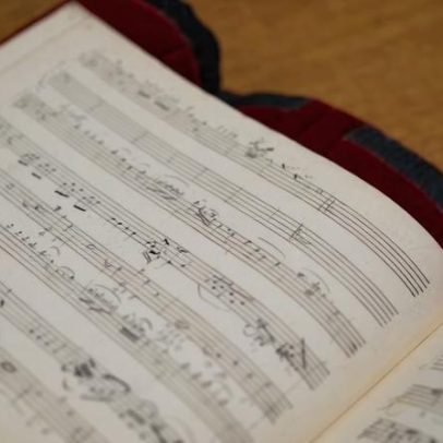 Manuscrito perdido de Mozart revela aulas de composição e músicas inéditas