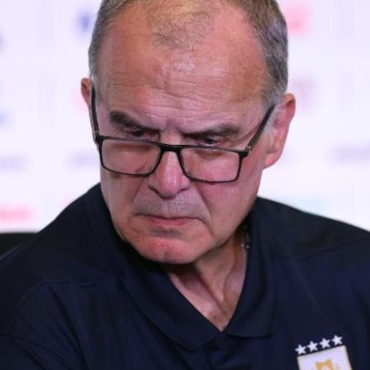 Bielsa critica hidratação na Copa: não agrega e tira muito