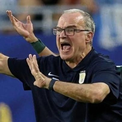 Bielsa é responsabilizado pela queda do Uruguai; Muslera não está envolvido na saída