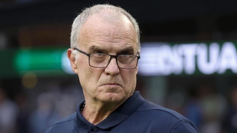 Marcelo Bielsa, técnico do Uruguai, durante jogo da Copa do Mundo