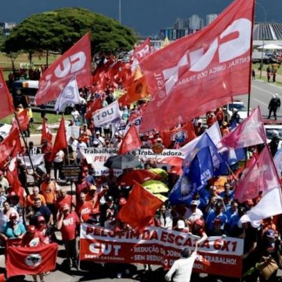Trabalhadores vão às ruas no dia 30 pelo fim da 6 X 1