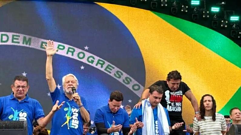Marcha para Jesus reúne cerca de 35 mil fiéis em São Paulo