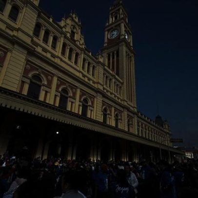 Marcha para Jesus reúne milhares de evangélicos em SP no Corpus Christi