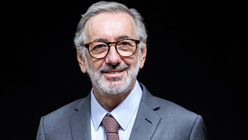 Márcio Elias Rosa, 63 anos, foi nomeado ministro do Desenvolvimento, Indústria, Comércio e Serviços pelo presidente Luiz Inácio Lula da Silva (PT) em 3 de abril de 2026