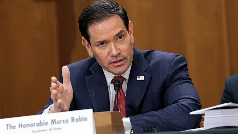 O secretário de Estado dos EUA, Marco Rubio, presta depoimento durante uma audiência do Comitê de Relações Exteriores do Senado no Edifício de Escritórios do Senado Dirksen, em 2 de junho de 2026, em Washington, DC.